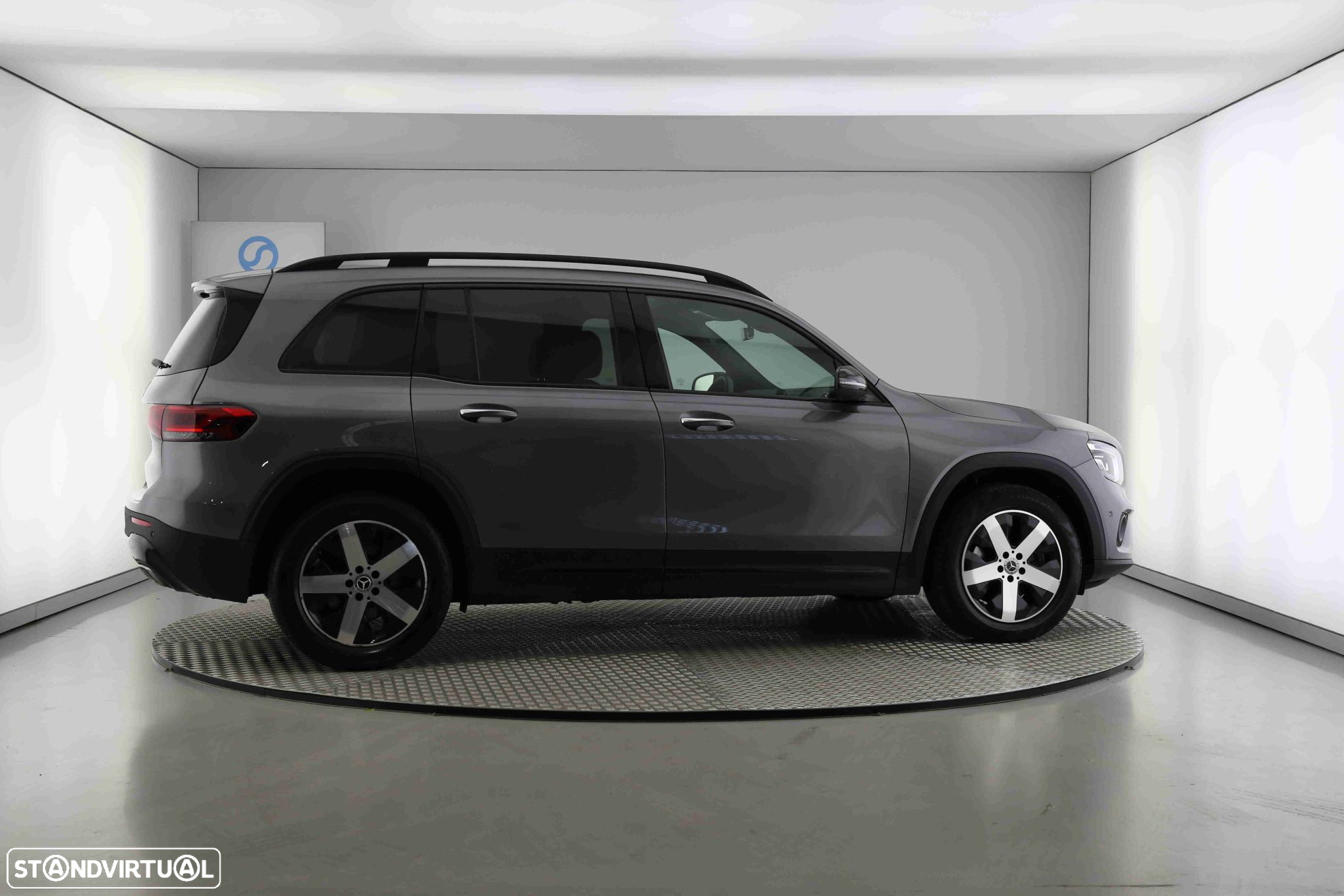 Mercedes-Benz GLB 200 d Progressive - 3
