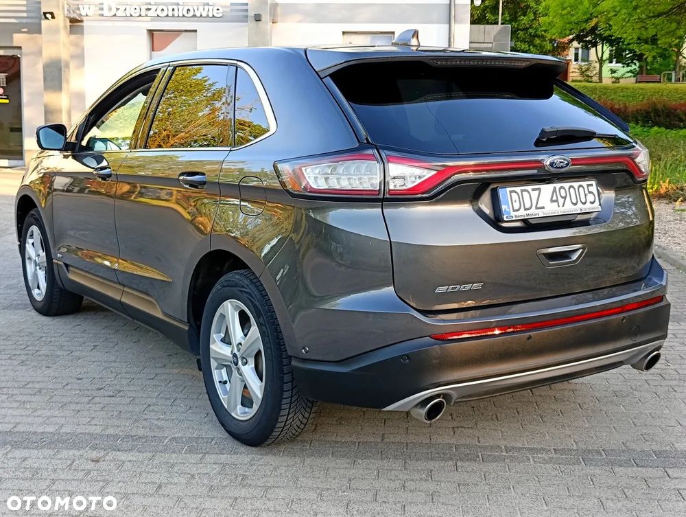 Ford Edge 2.0 TDCi Twin-Turbo 4WD Titanium - 39