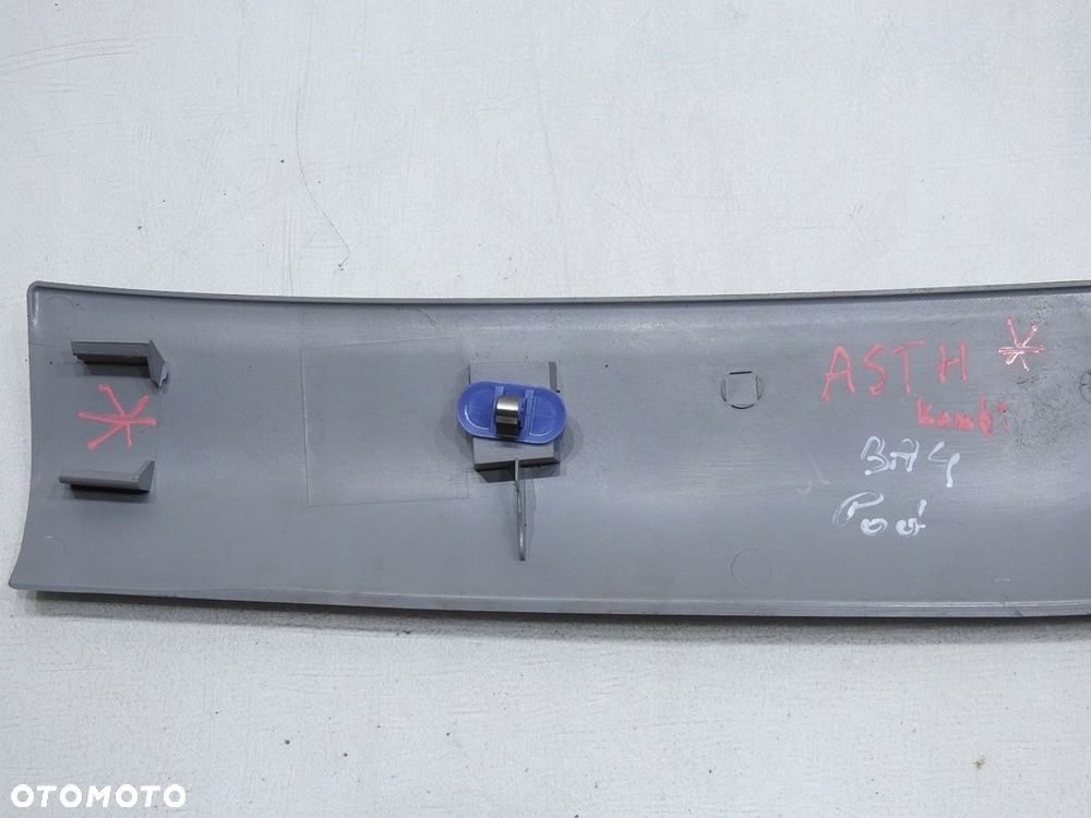 LISTWA PODSUFITKI TYŁ OPEL ASTRA H III KOMBI - 3