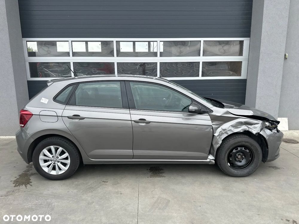 Volkswagen Polo 1.0 Trendline - 4