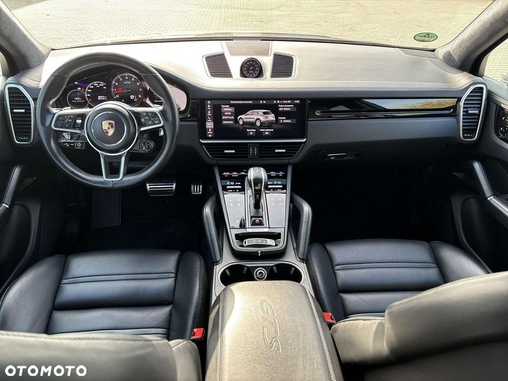 Porsche Cayenne - 13