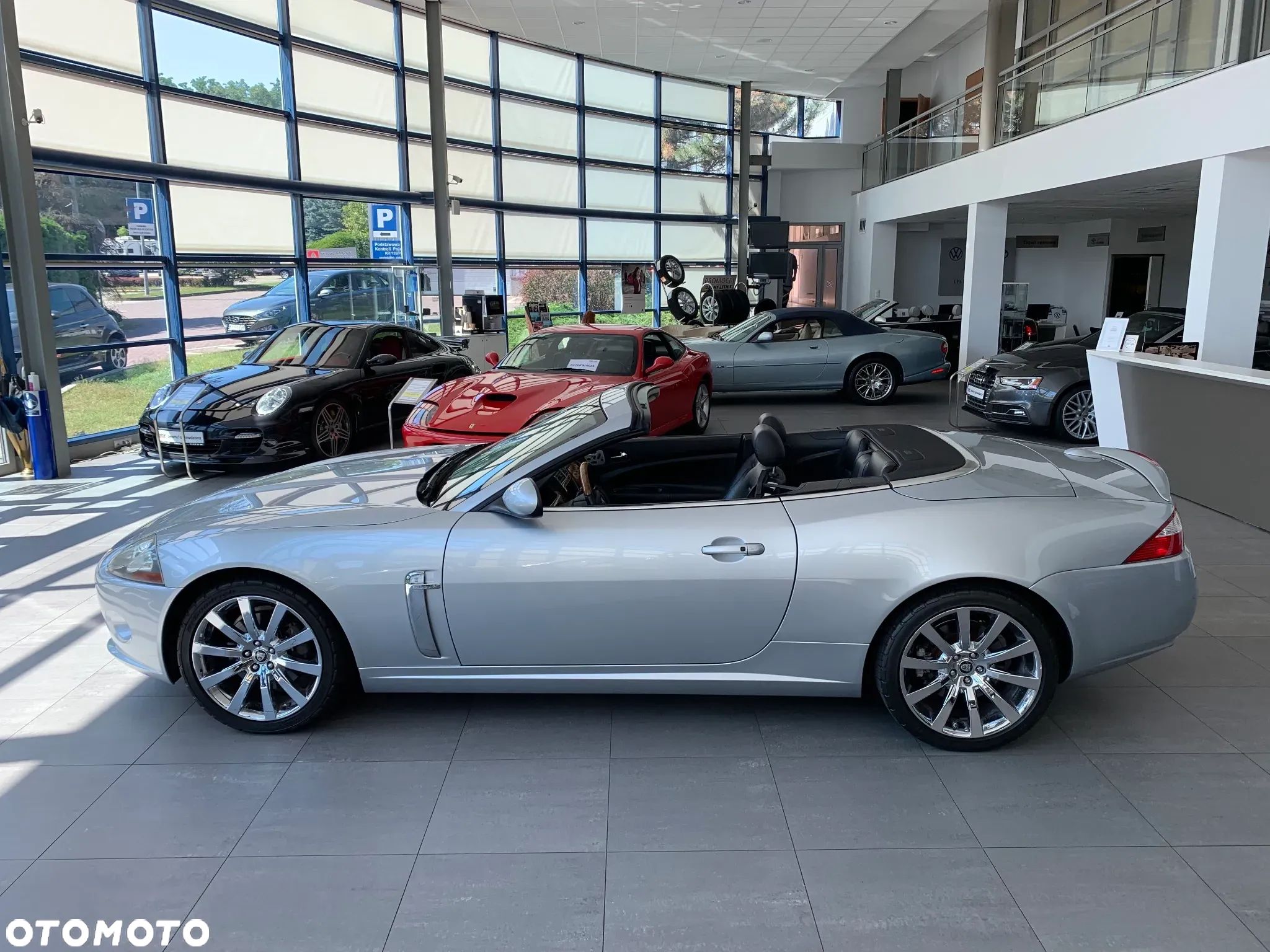 Jaguar XK 4.2 Coupe - 1