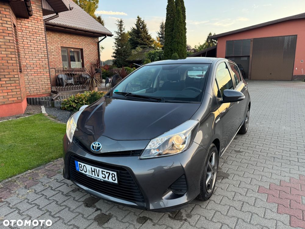 Toyota Yaris - 18