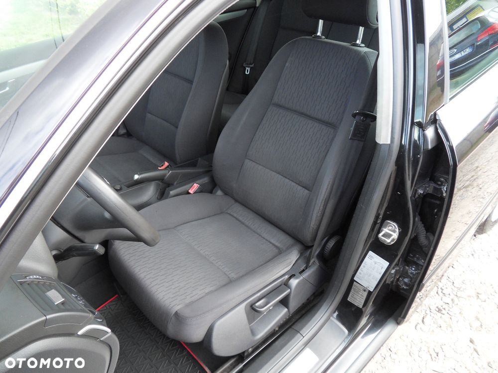 Audi A4 1.6 - 13