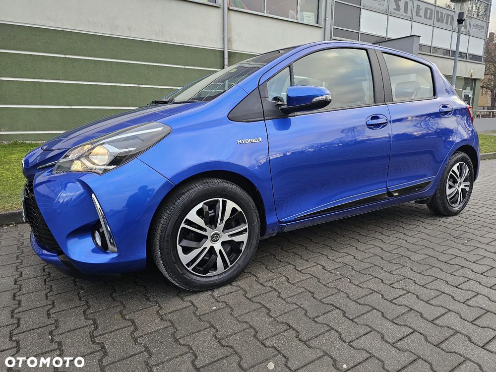 Toyota Yaris Hybrid 100 Premium EU6 - 14