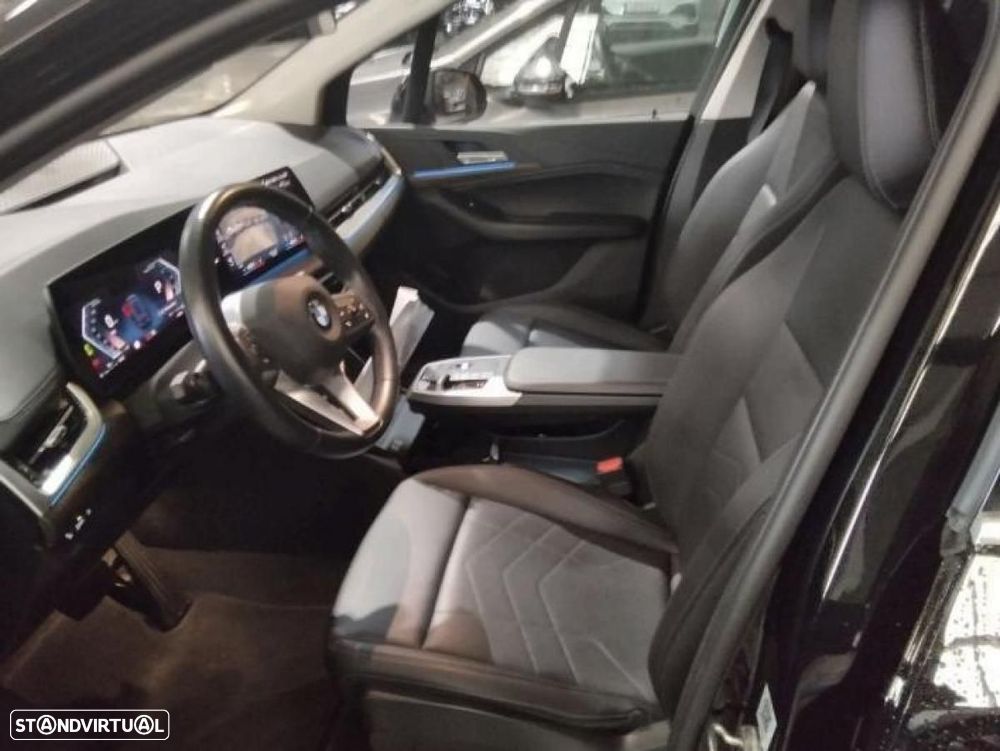 BMW 218 Active Tourer i Aut. Luxury Line - 3