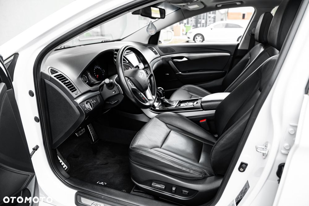 Hyundai i40 Kombi blue 1.7 CRDi DCT Premium - 16