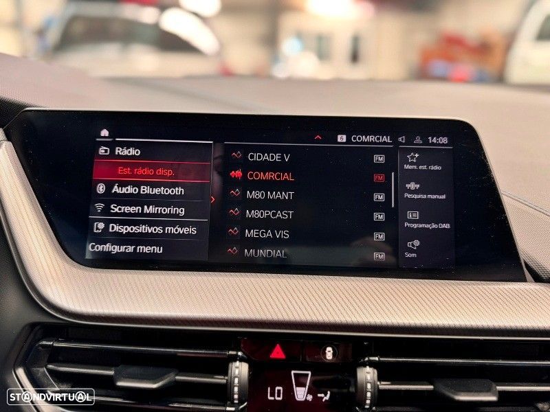 BMW 118 d Pack Desportivo M - 38