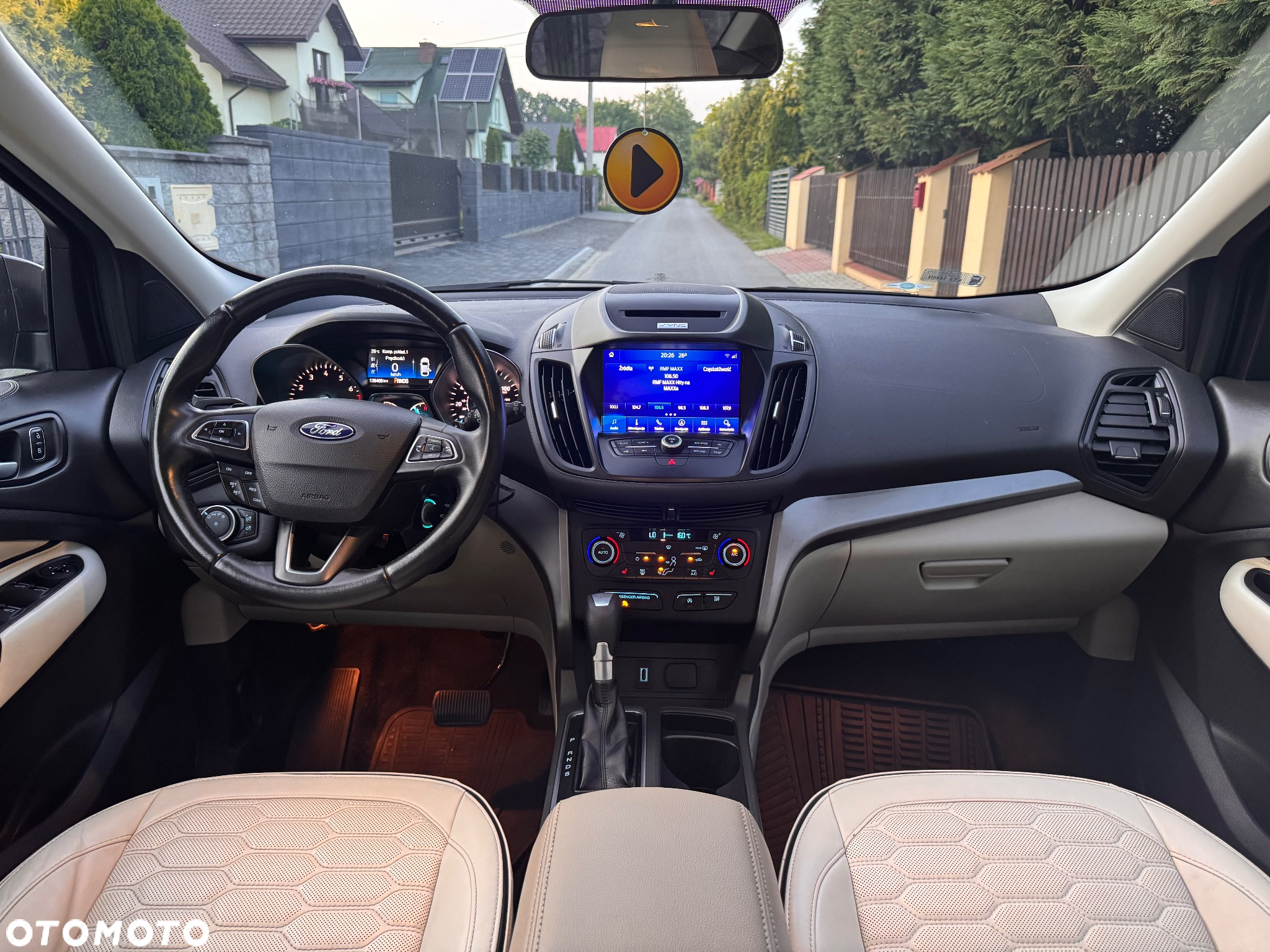 Ford Escape 2.0 EcoBoost AWD Titanium - 11