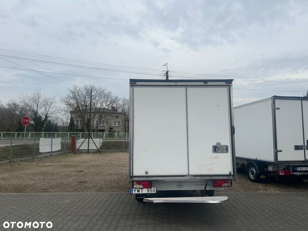 Mercedes-Benz Sprinter - 6