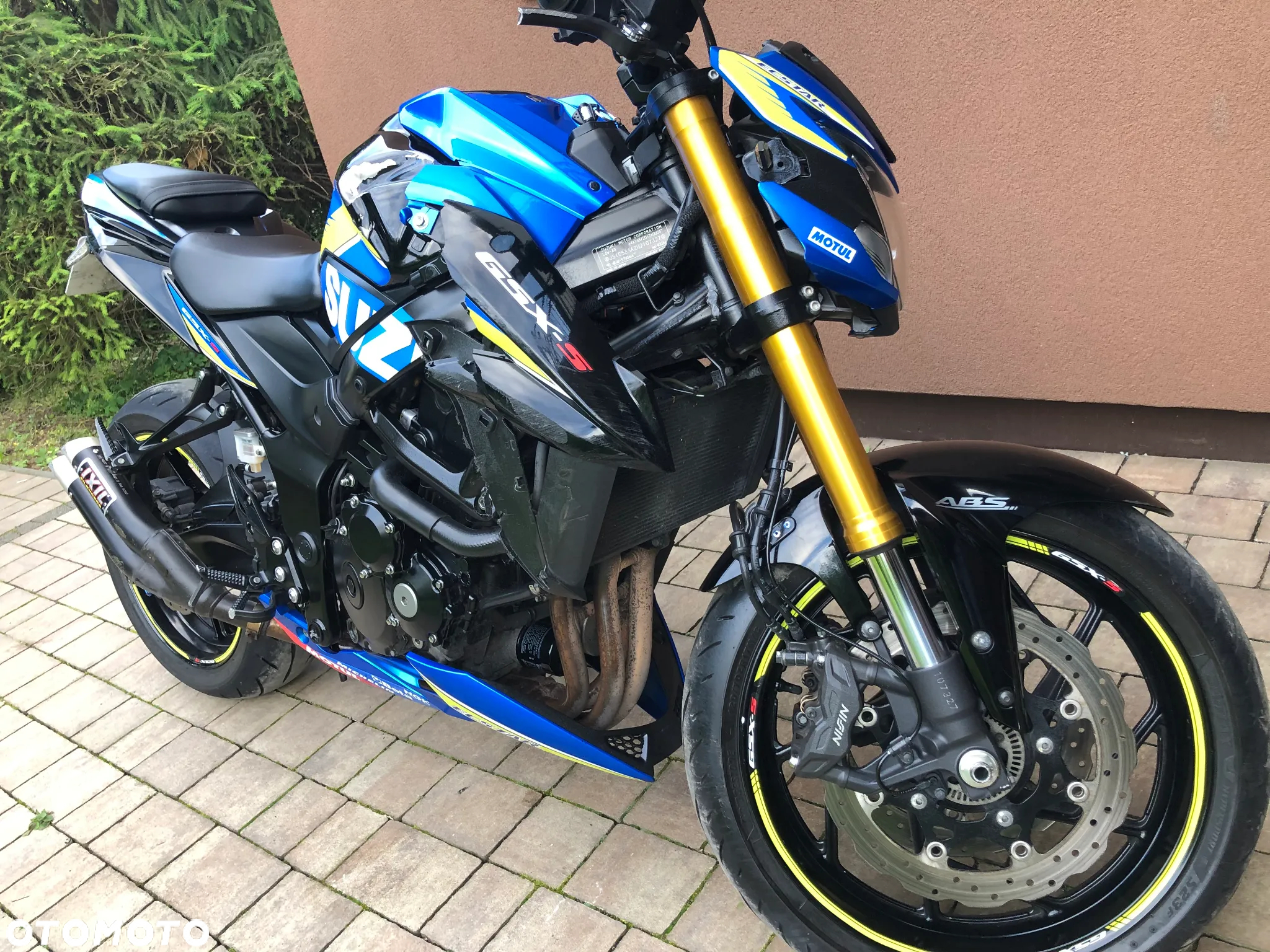 Suzuki GSX-R - 3