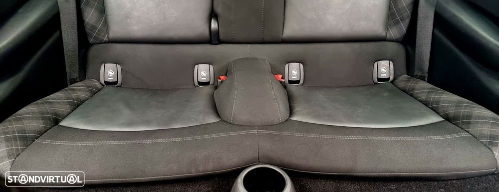 MINI 3 Portas Cooper S Auto - 13