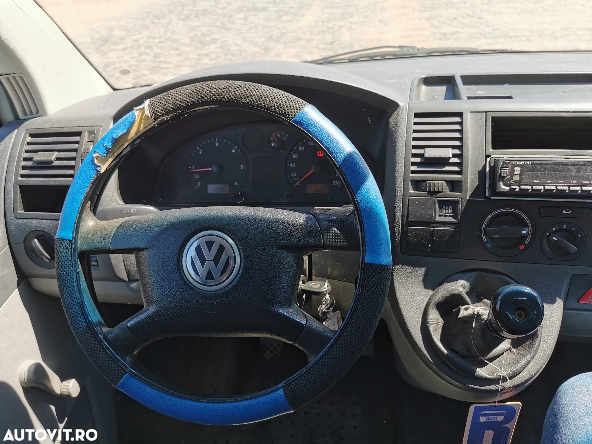 Volkswagen Transporter - 7
