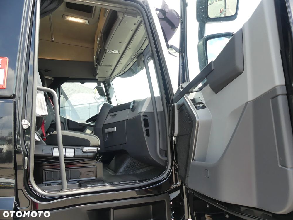 Renault T440 13L  + SCHMITZ FIRANKA / ZESTAW MEGA / AUTOMAT / - 29