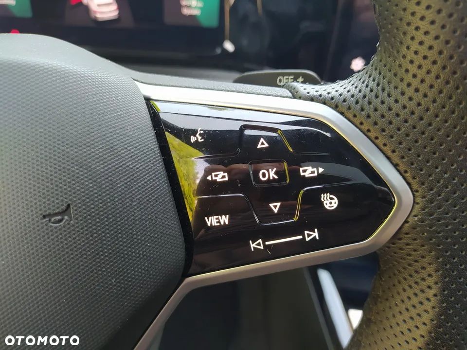 Volkswagen Golf - 13