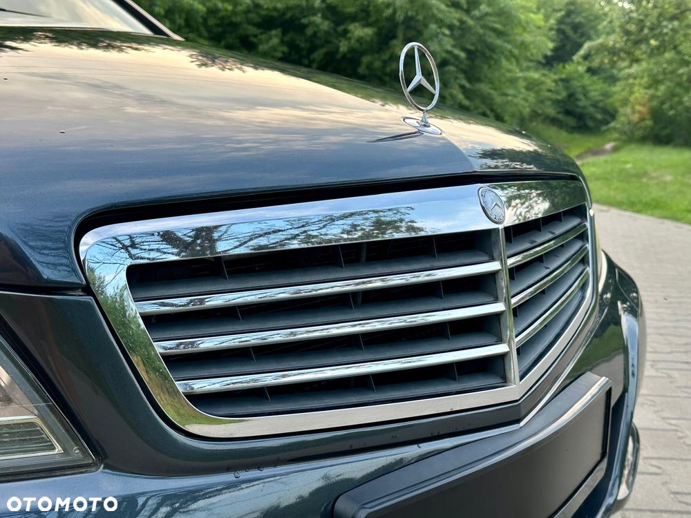 Mercedes-Benz Klasa C 250 CGI BlueEff Avantgarde - 27