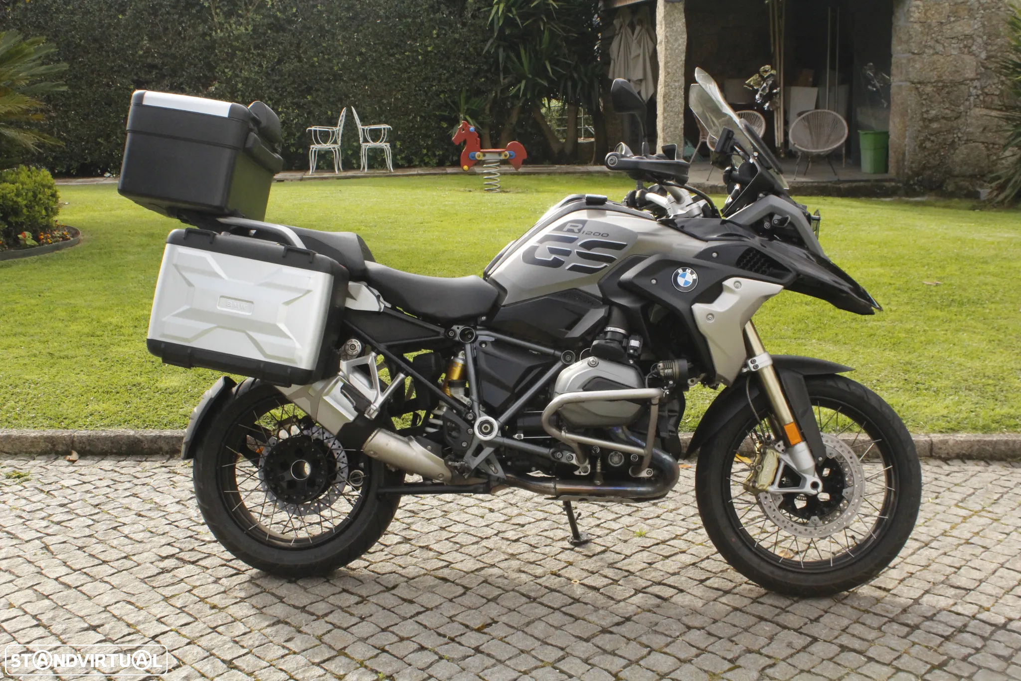 BMW R 1200 GS TRIPLE BLACK - 5