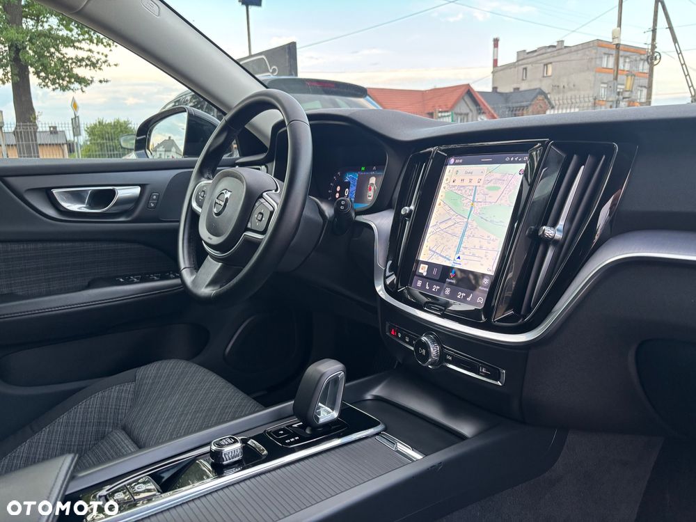 Volvo V60 B4 B Core - 23