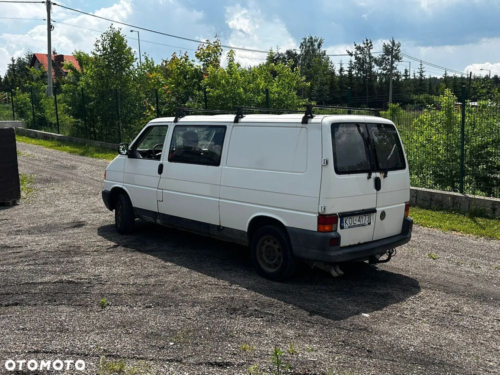 Volkswagen Transporter - 4