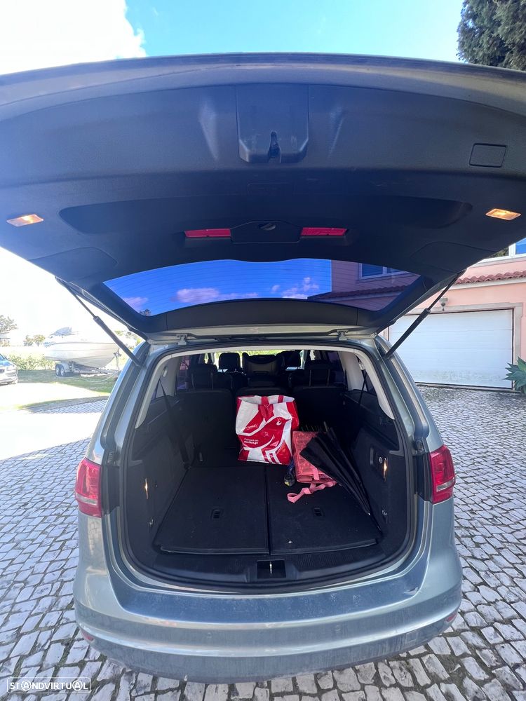 VW Sharan 2.0 TDi Comfortline - 11