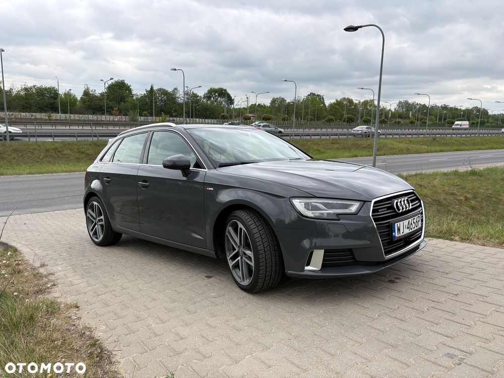 Audi A3 Sportback 40 TFSI Quattro Sport S tronic - 4
