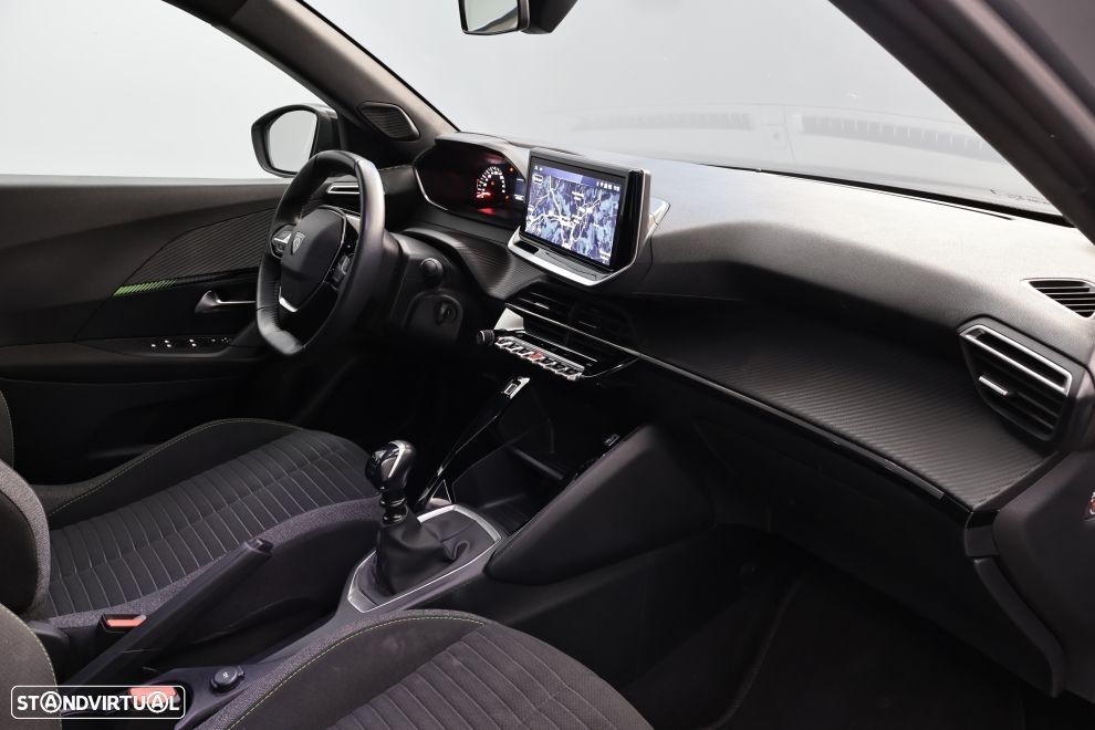 Peugeot 2008 1.2 PureTech Active - 21