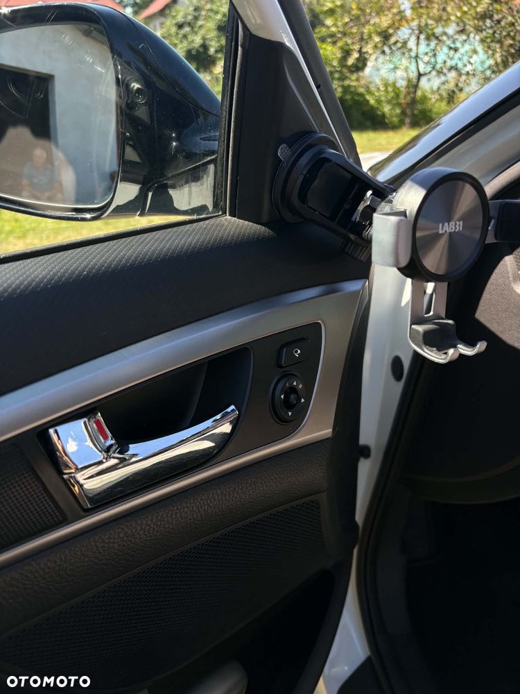 Hyundai Veloster 1.6 GDI Premium - 19