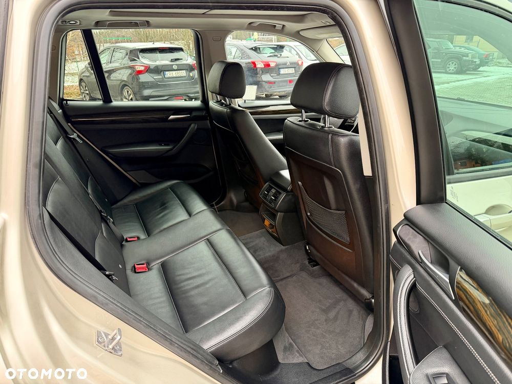 BMW X3 xDrive28i Sport-Aut M Sport - 15