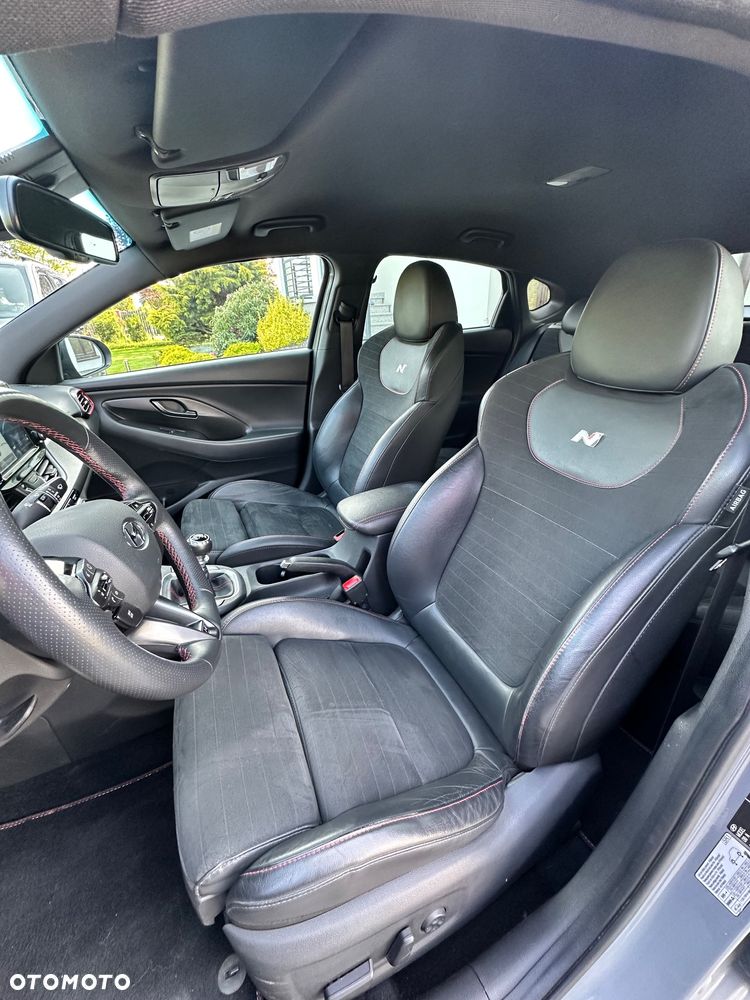 Hyundai i30 N 2.0 T-GDI Performance - 11