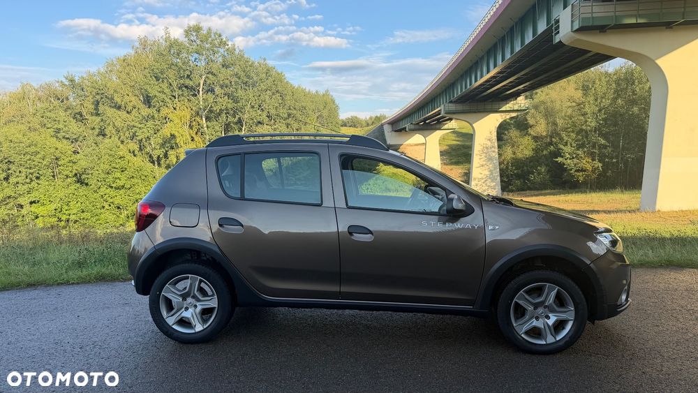 Dacia Sandero Stepway TCe 90 (S&S) Prestige - 6