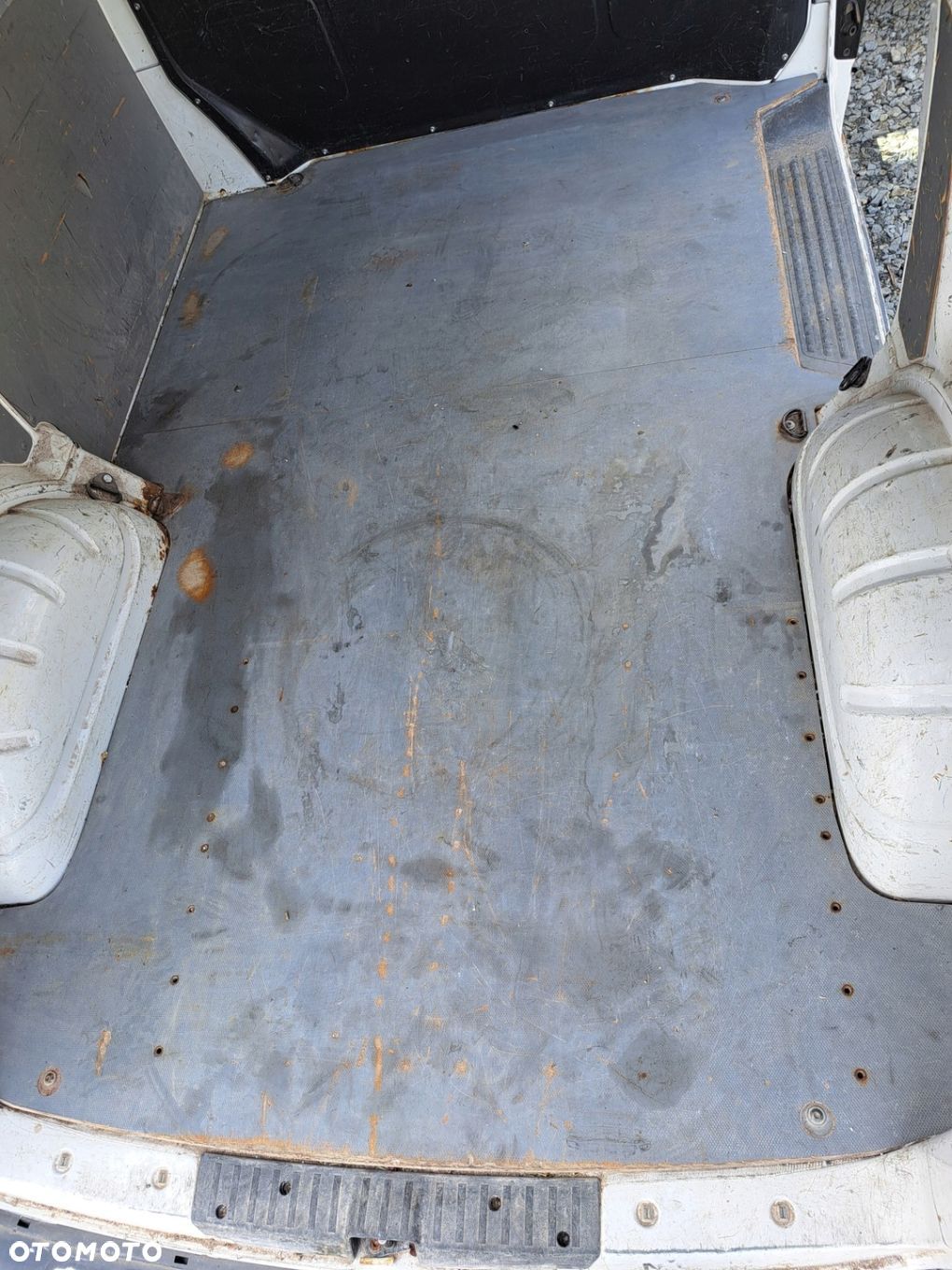 VW T5 PODŁOGA DESKA SKLEJKA KRÓTKI 1 DRZWI PRZESUWNE - 1