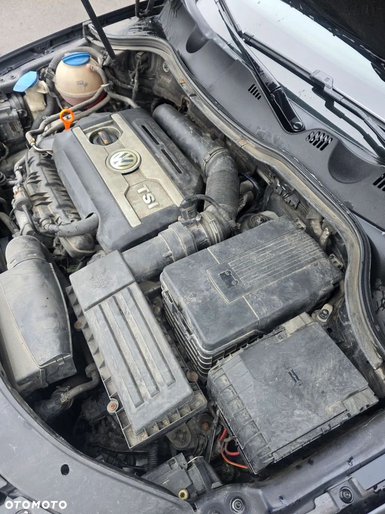 Volkswagen Passat 1.8 TSI Comfortline - 17