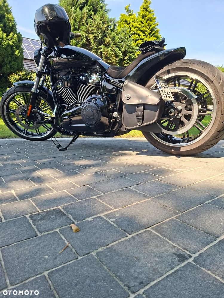 Harley-Davidson FXSB Breakout - 14