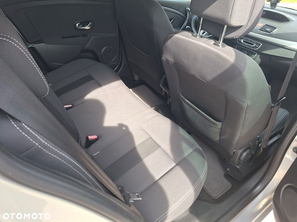 Renault Megane 1.5 dCi Dynamique - 23