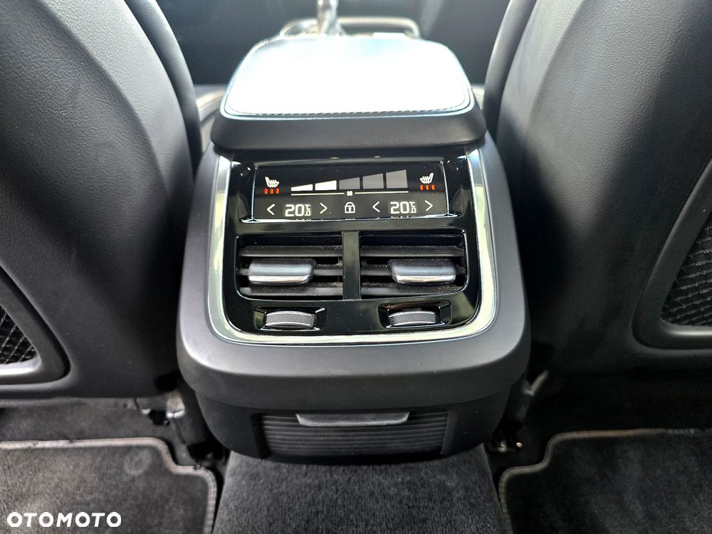 Volvo V90 D4 Inscription - 13