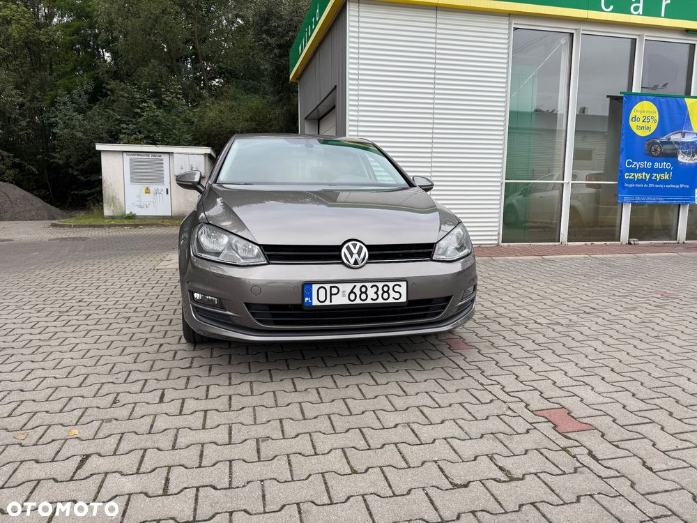 Volkswagen Golf - 20