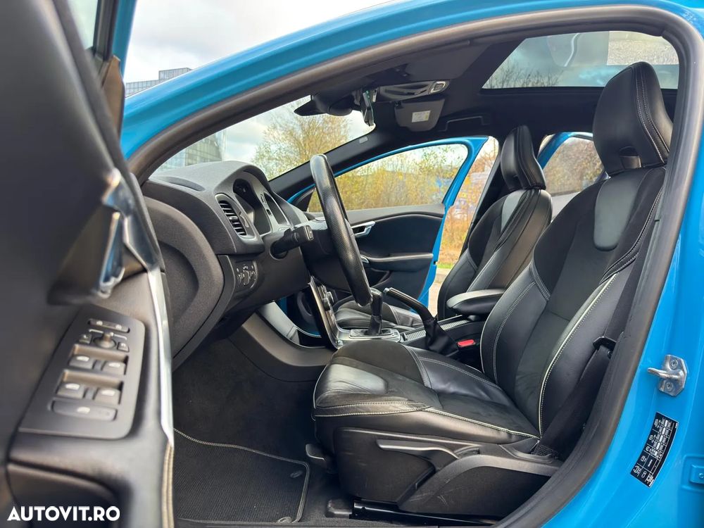 Volvo V40 D4 RDesign - 32