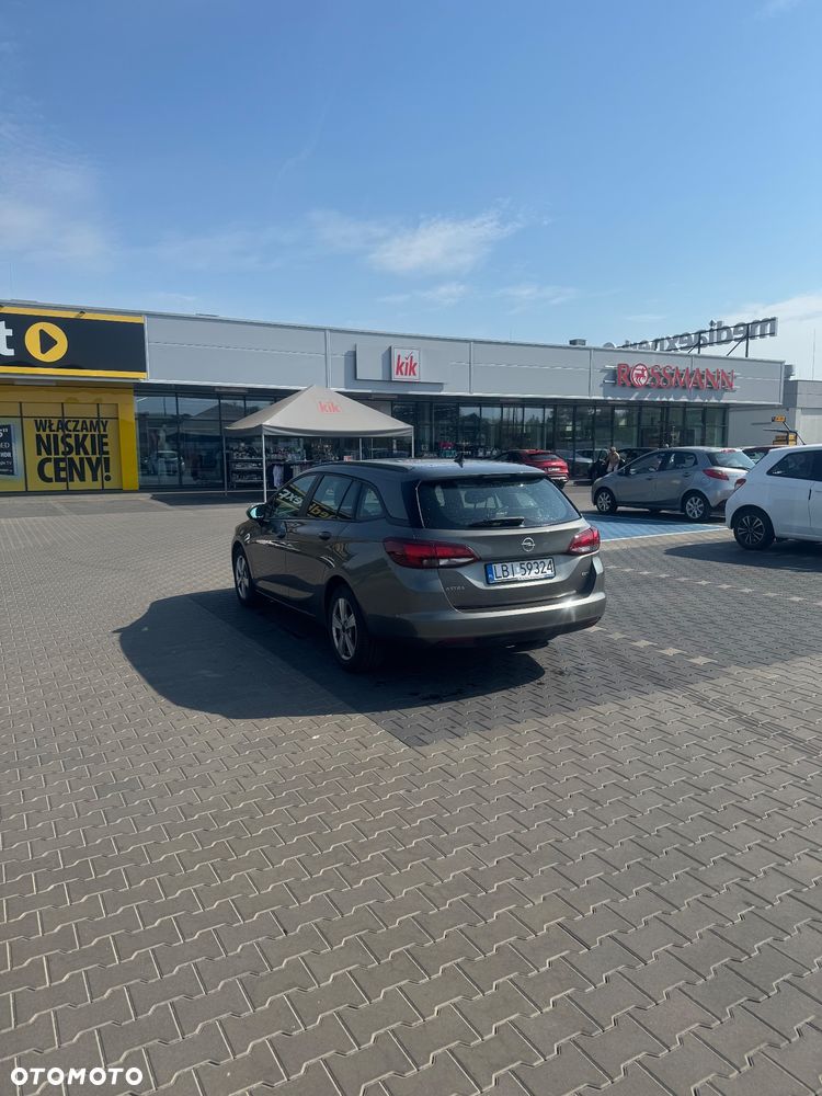 Opel Astra - 3