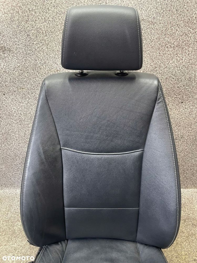 Fotel pasazera prawy przod przedni pompowany skora czarna BMW X3 F25 ŁADNY - 7
