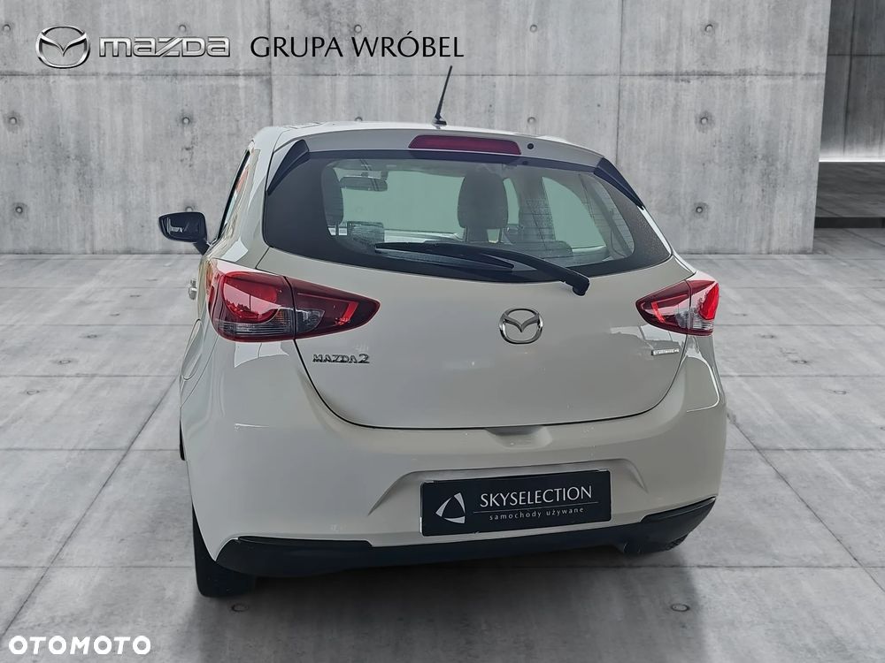 Mazda 2 - 6