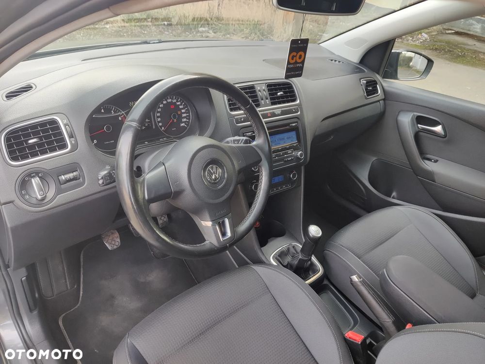 Volkswagen Polo 1.2 MATCH - 17