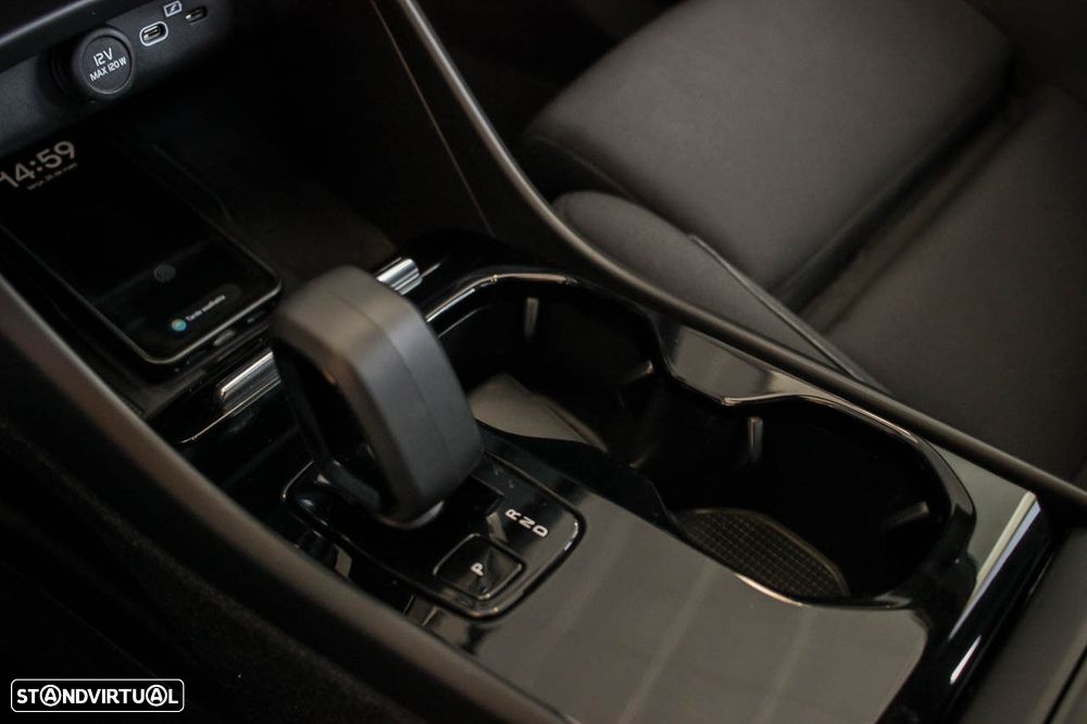 Volvo C40 Recharge Single Motor Plus - 17