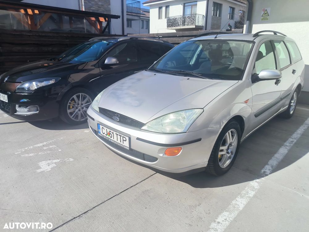 Ford Focus 1.8TDDI Ghia - 6