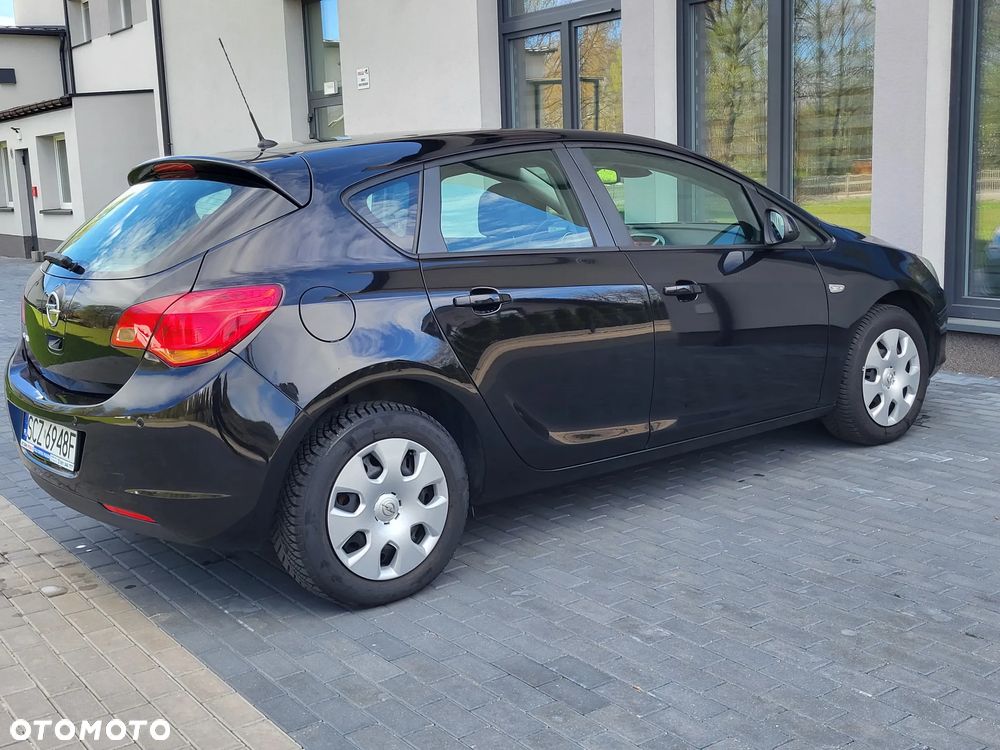 Opel Astra - 7