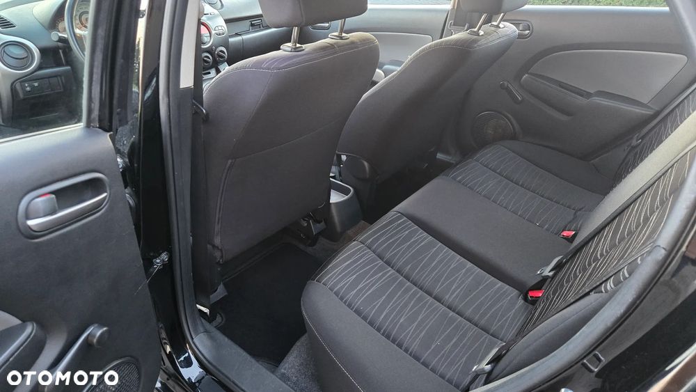 Mazda 2 1.3 Dynamic - 12