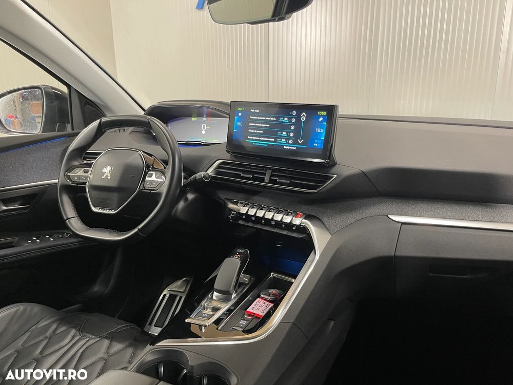 Peugeot 3008 Hybrid 225 e-EAT8 Roadtrip - 8