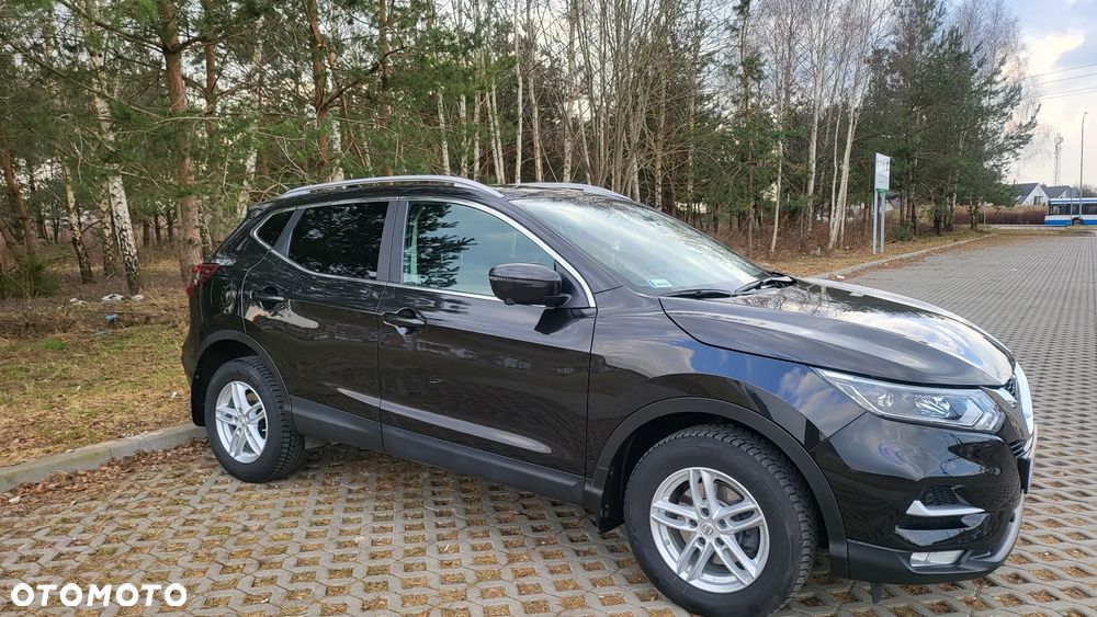 Nissan Qashqai 1.3 DIG-T N-Connecta - 4