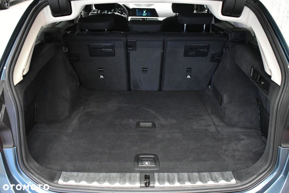BMW Seria 3 320d xDrive Advantage - 22