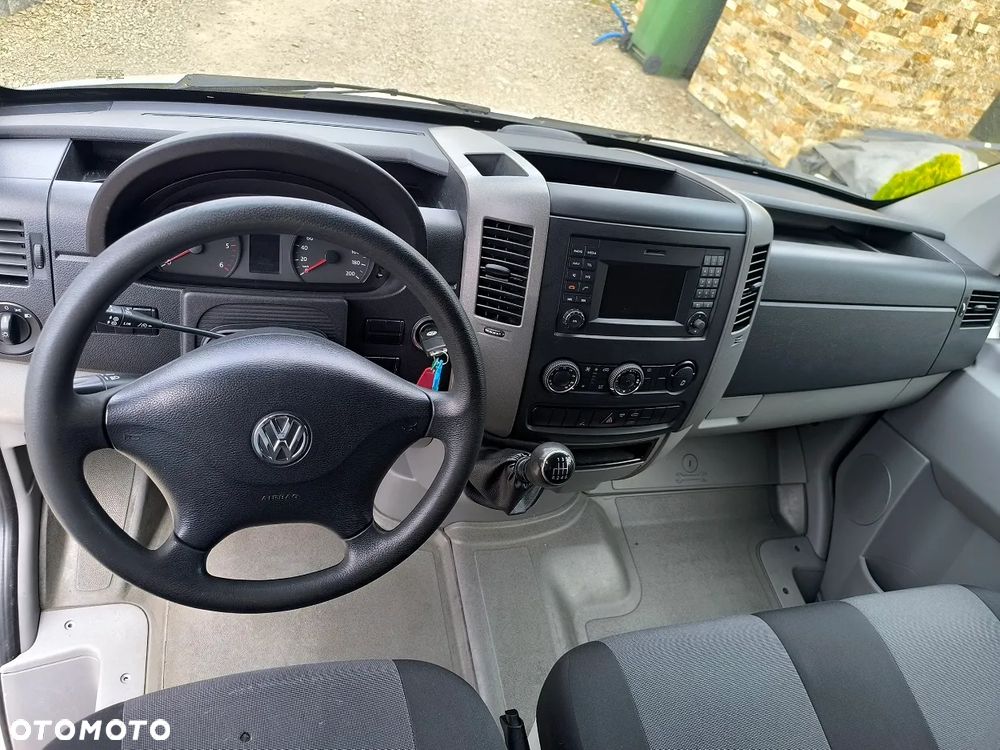 Volkswagen CRAFTER - 17