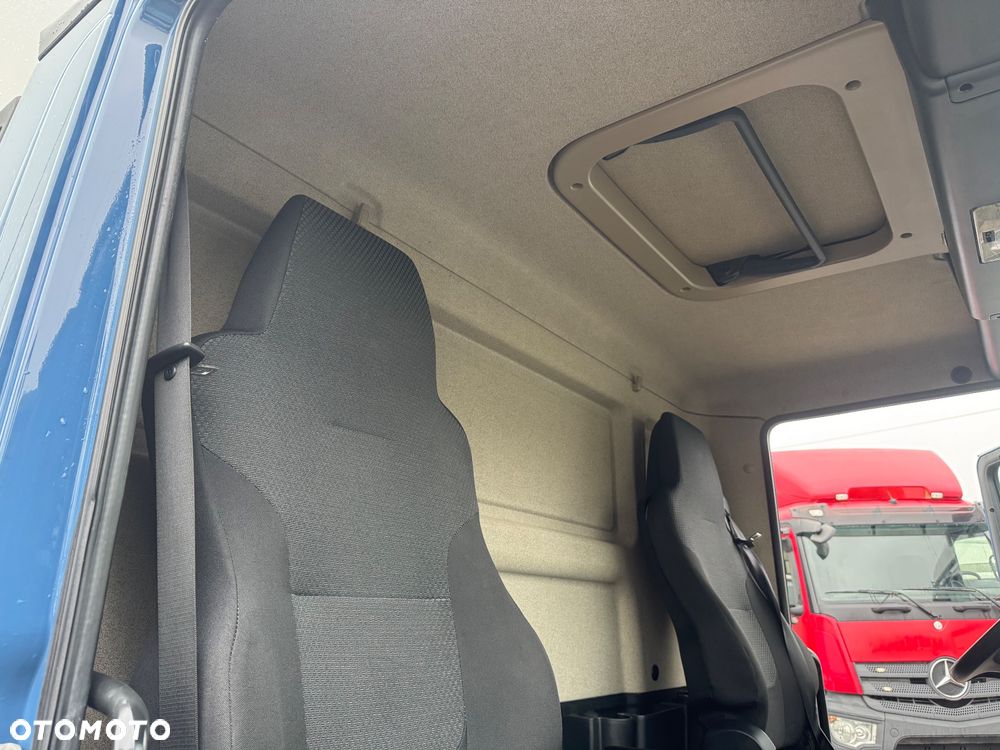 MAN TGL 8-180 KONTENER 6.50 Winda - 25